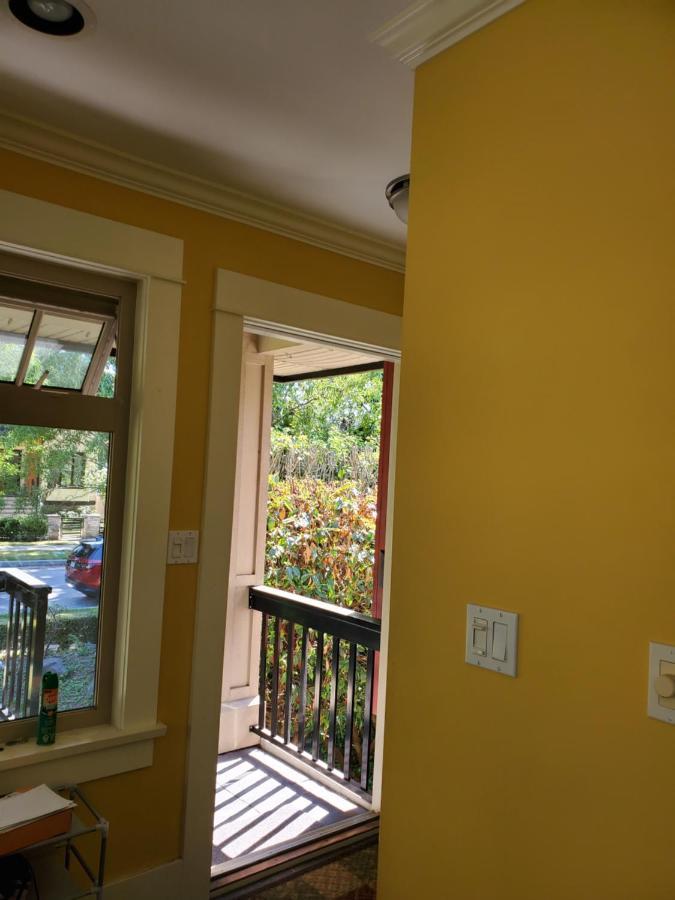 Elegant, Sunny Modern Home With Skylights - Kitsilano, וונקובר מראה חיצוני תמונה